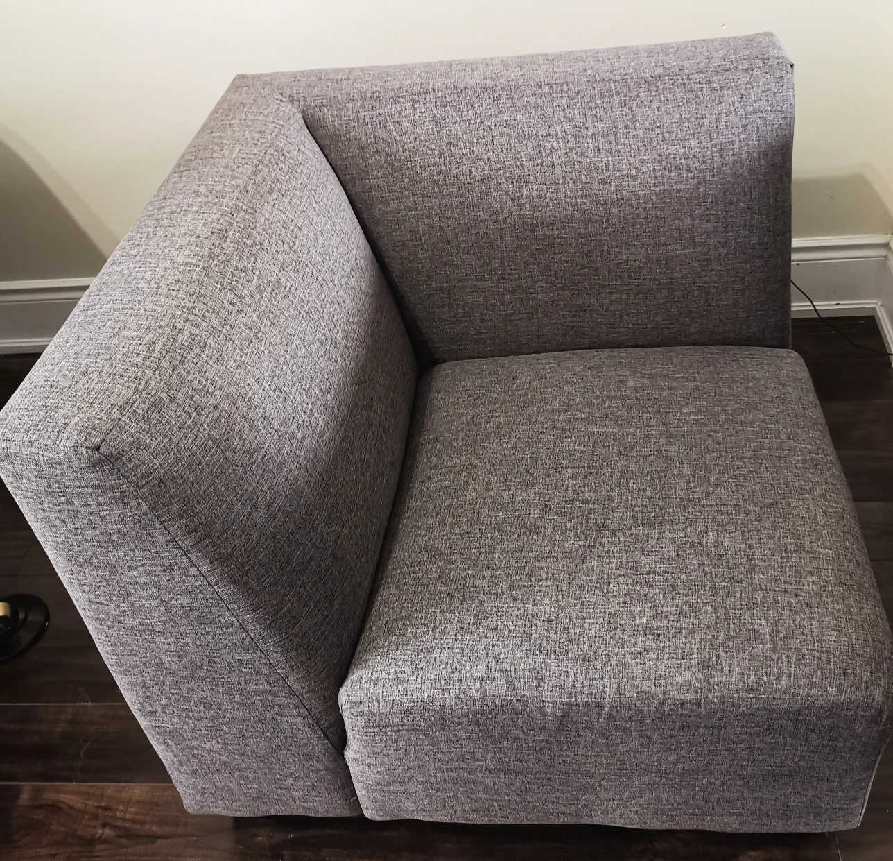 2 Corner Chair's or can be used as a Love Seat! - photo 2