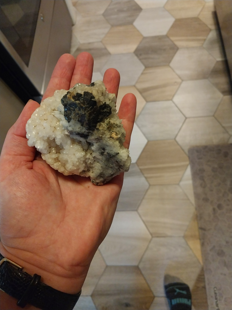 black amethyst - photo 3