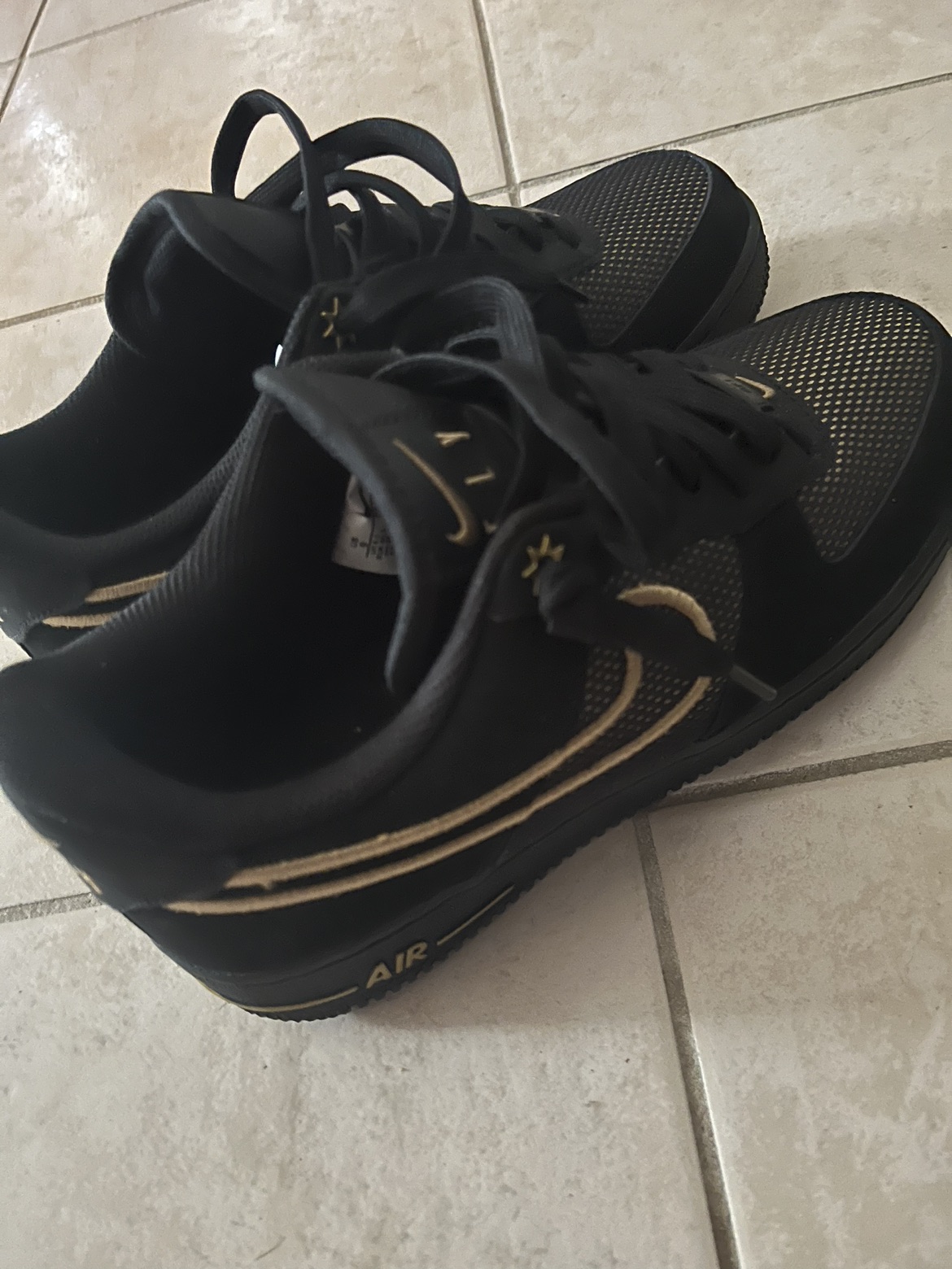 Nike Air women’s size 9 image indicator(2)