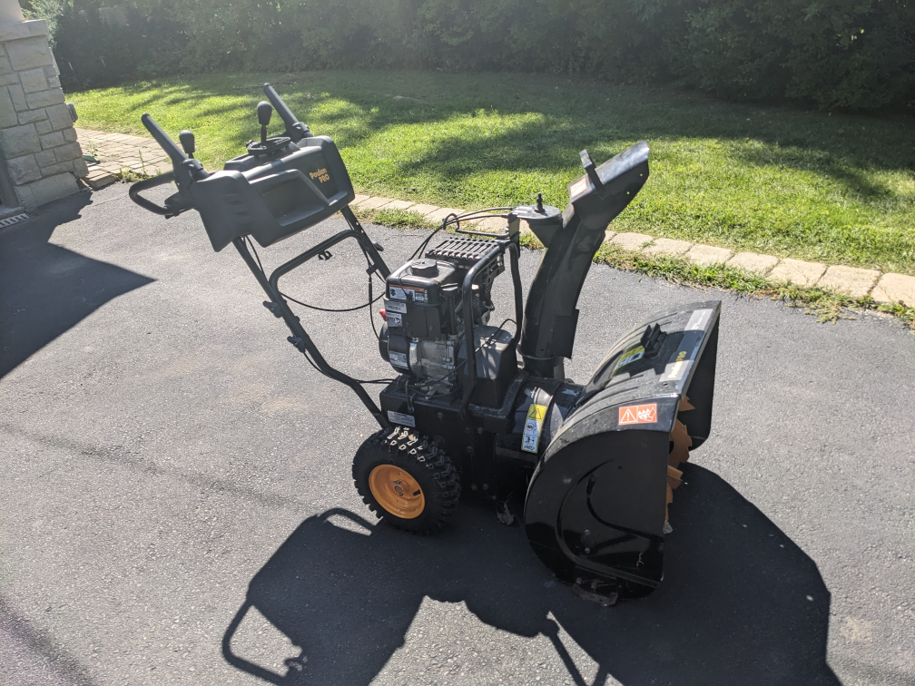 Poulan Pro 24 inch (2 stage) Snowblower - photo 2