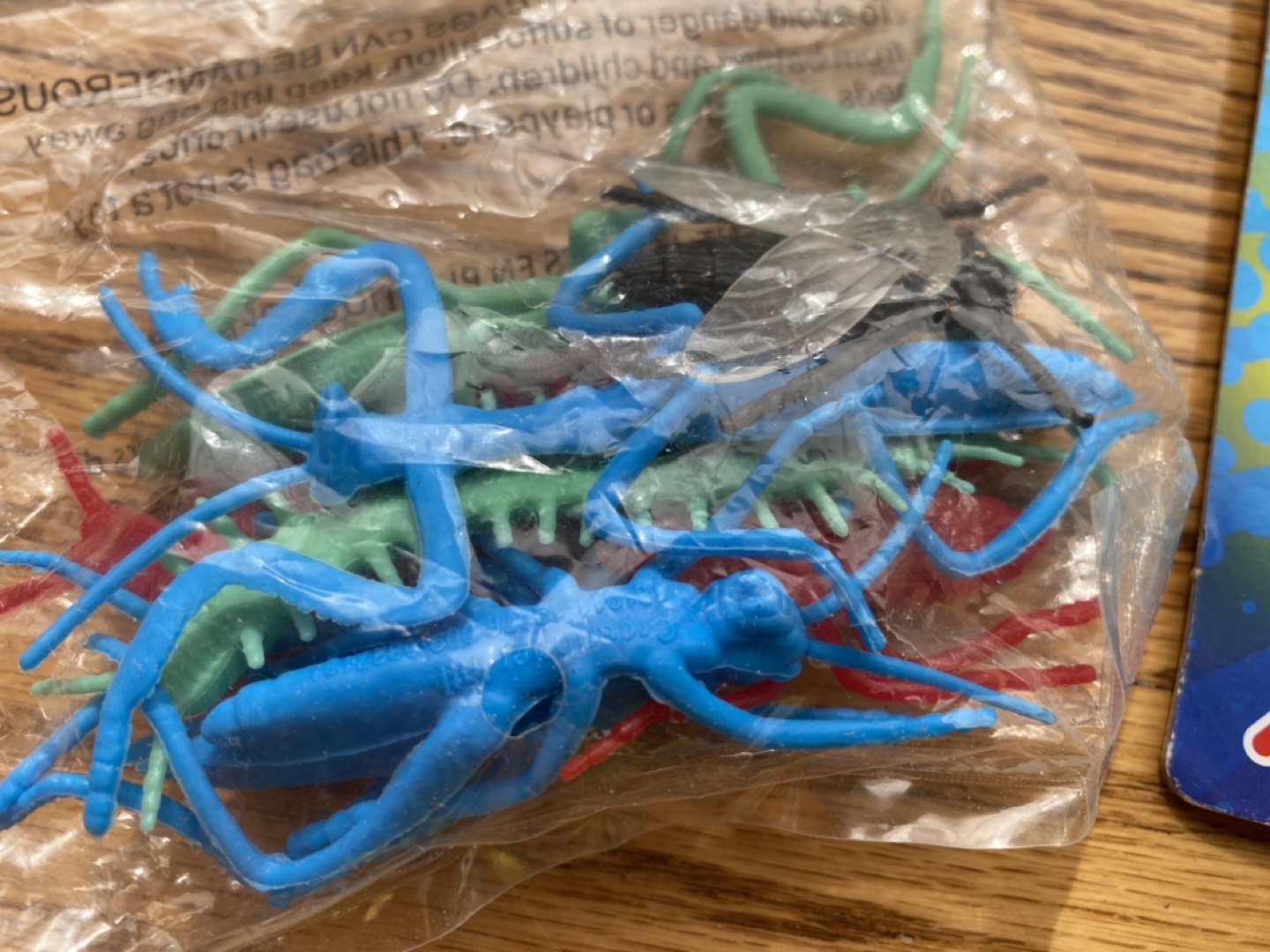 #freecycle toy creatures and dinosaurs image indicator(3)