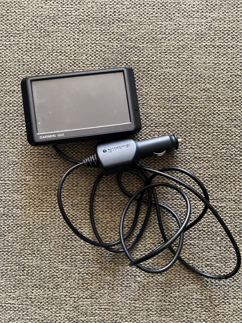 Garmin Nuvi GPS thumbnail