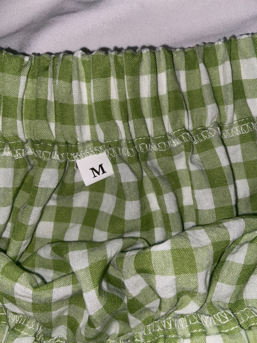 top and skirt set image indicator(2)