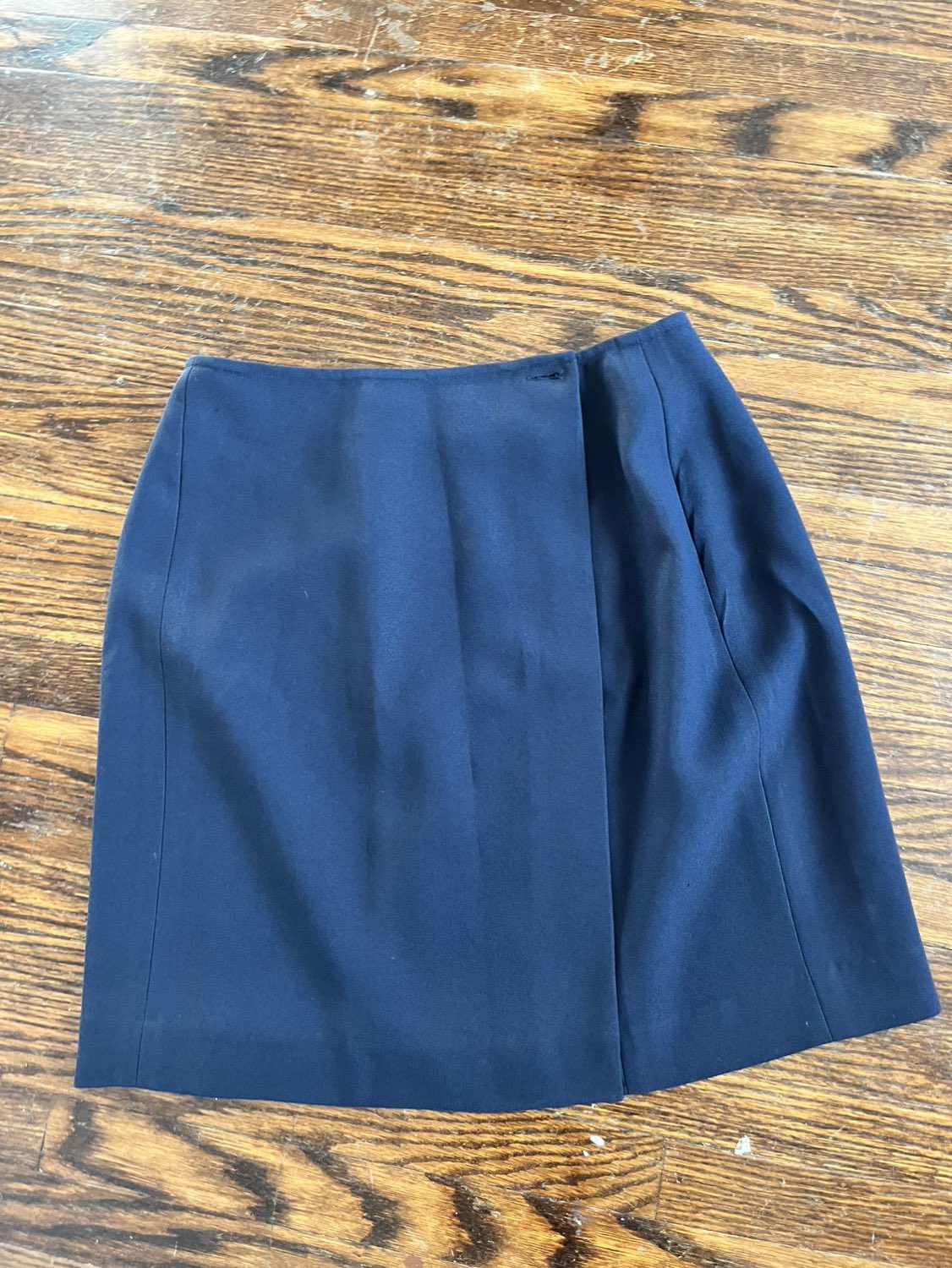 Navy skirt thumbnail