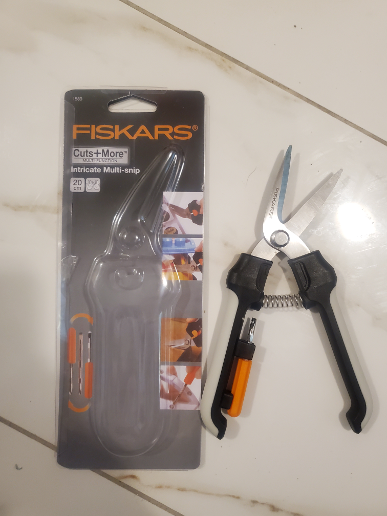 fiskars scissers cutter