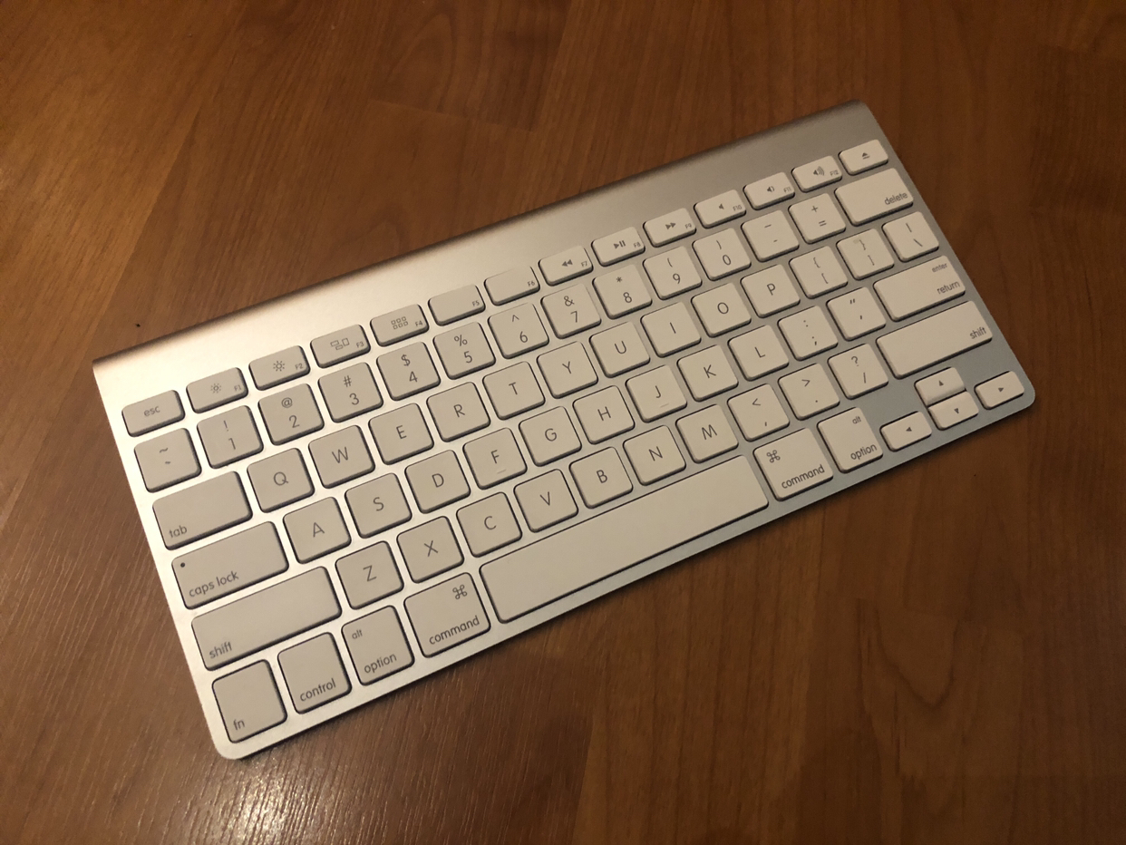 Apple Mac Genuine A1314 Wireless Keyboard