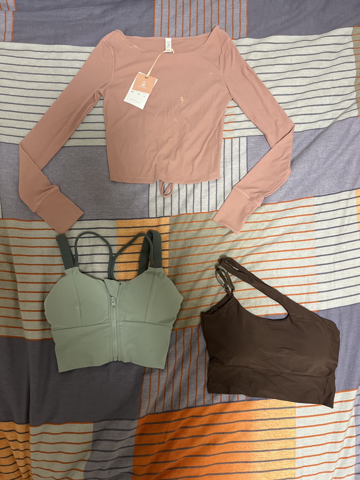 Yoga top - $5 for all thumbnail