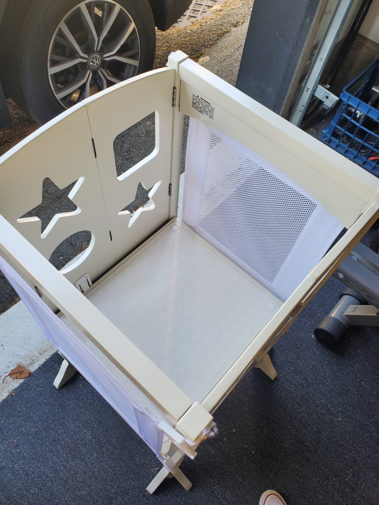 Quba Toddler Step Stool / Kitchen Helper thumbnail