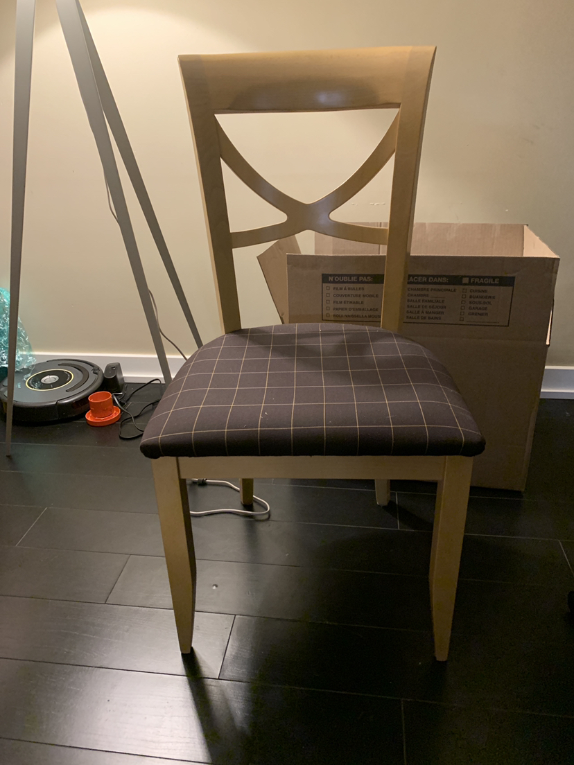 4 wood chairs