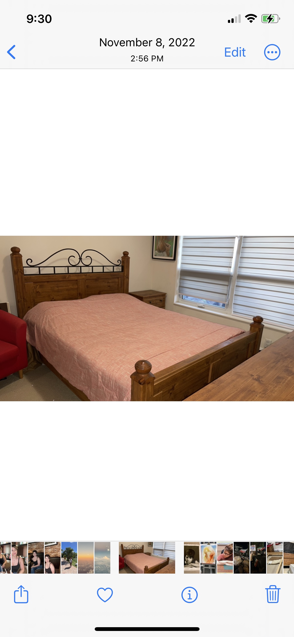 Queen Bed Set (Bed-Night Stand-Dresser-Mirror) - photo 5