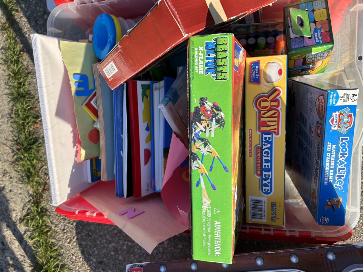 Garage sale - free stuff image indicator(4)