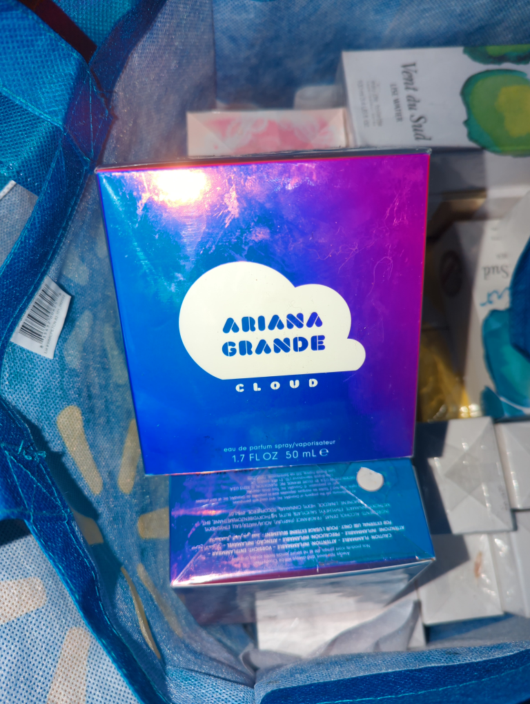 Arianna grande cloud 50ml perfume thumbnail