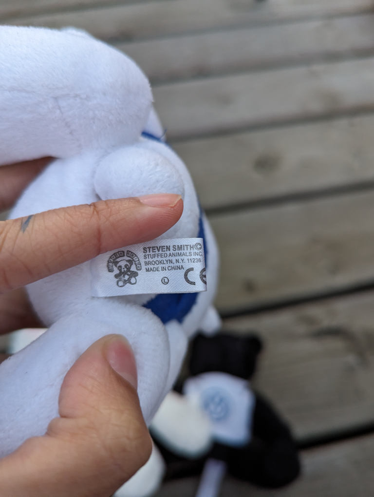 3 small Disneyland Stuffed Toys - photo 3