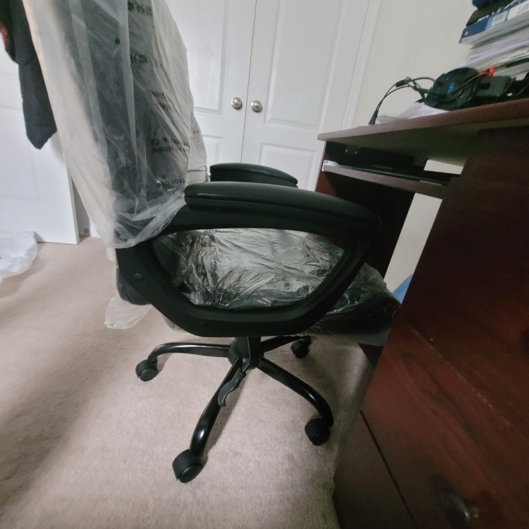 NEW CHAIR - photo 4