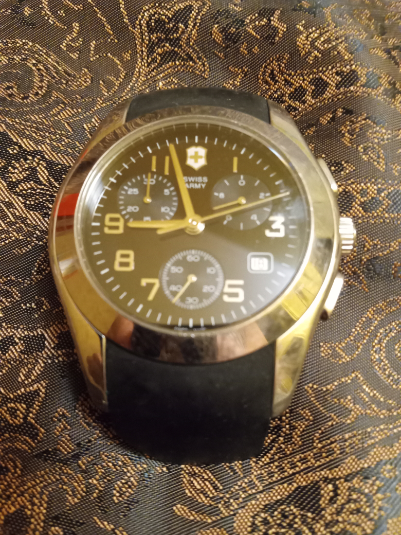 Swiss Victorinox Watch face thumbnail