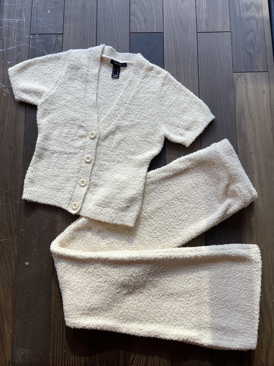 Cream colour teddy bear sherpa pajama set thumbnail