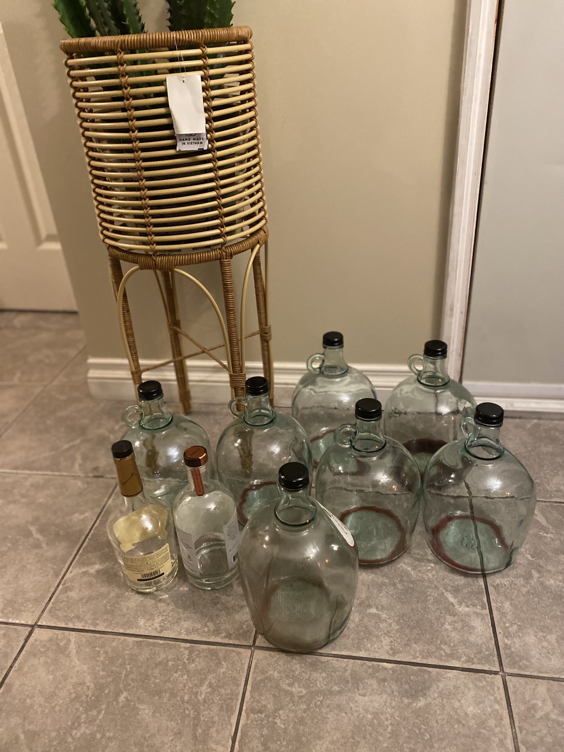 GLASS JUGS (13) / (11) VASES thumbnail