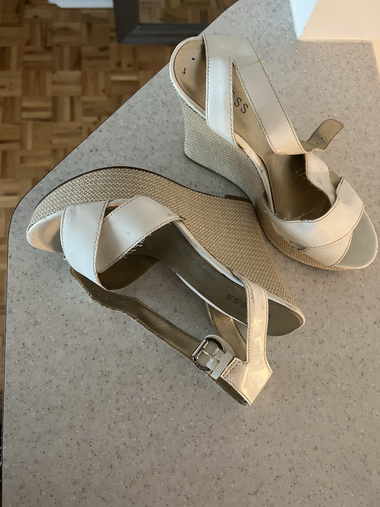 Shoes! shoes! shoes! image indicator(2)