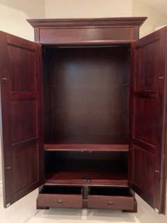 Wardrobe - photo 3