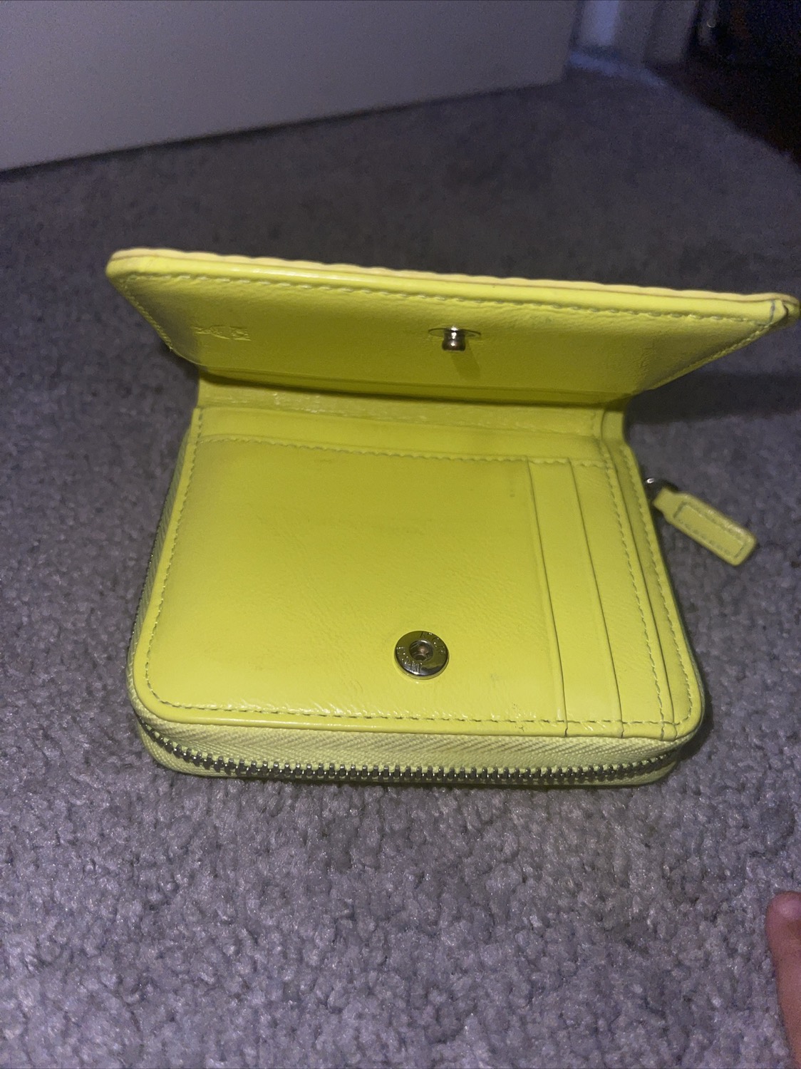 MCM Visetos Neon Yellow Zipper wallet image indicator(3)