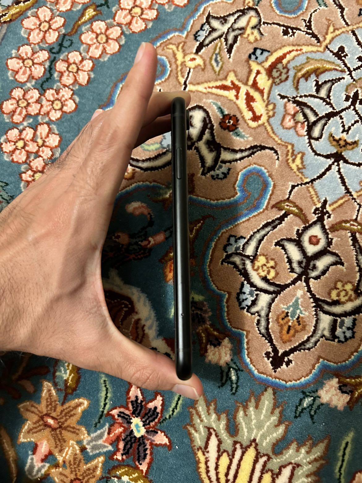 iPhone XR - photo 4