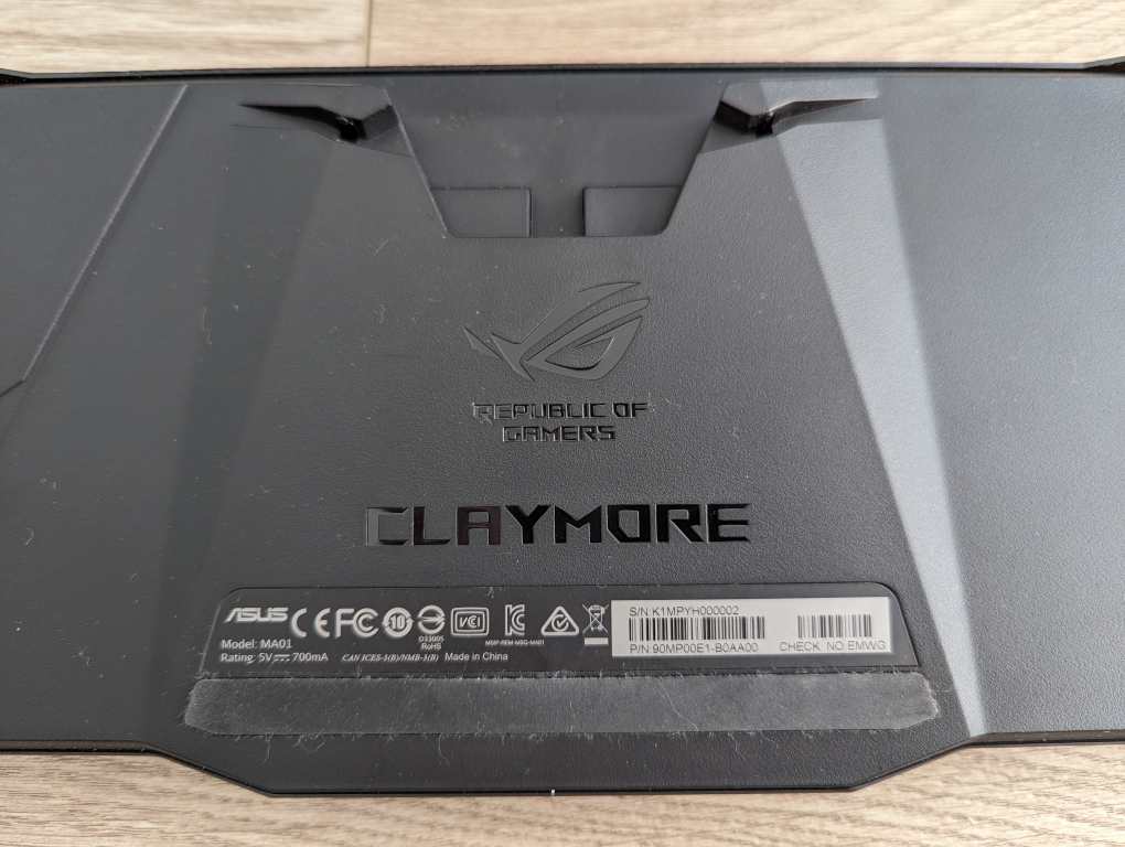 ROG Claymore Mechanical Keyboard - Cherry MX Brown image indicator(4)