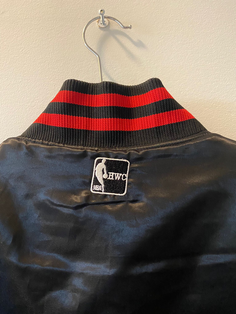 Hardwood classic Chicago Bulls varsity - photo 4