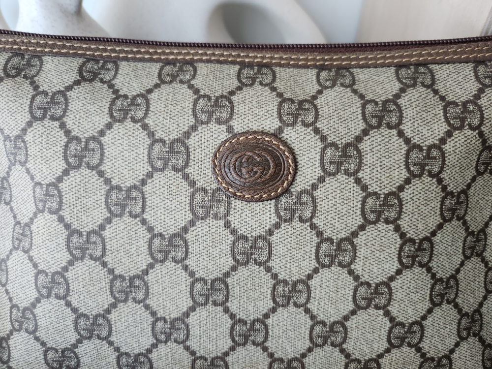 Authentic Gucci Pouch thumbnail