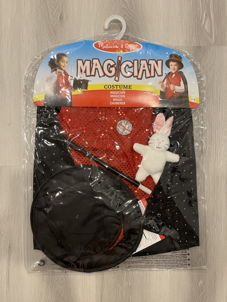 Brand new Melissa & Doug Pretend Play costumes image indicator(2)