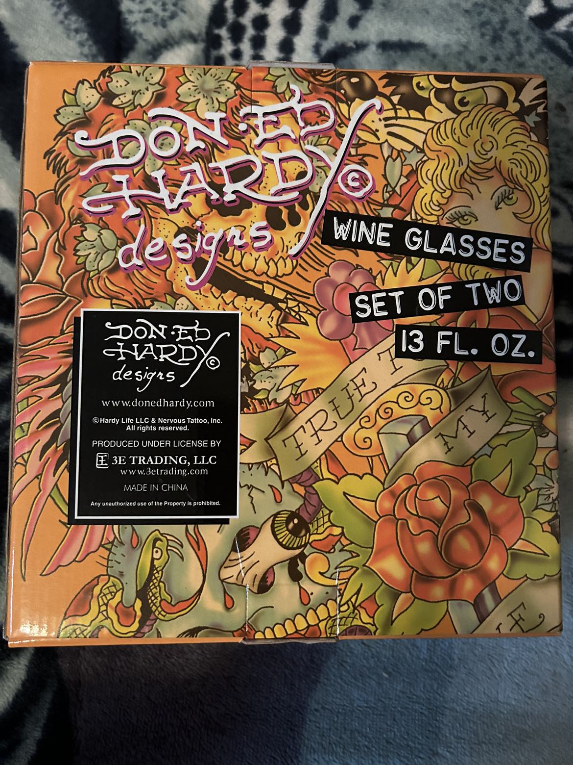 NIB Ed Hardy wine glasses - photo 2