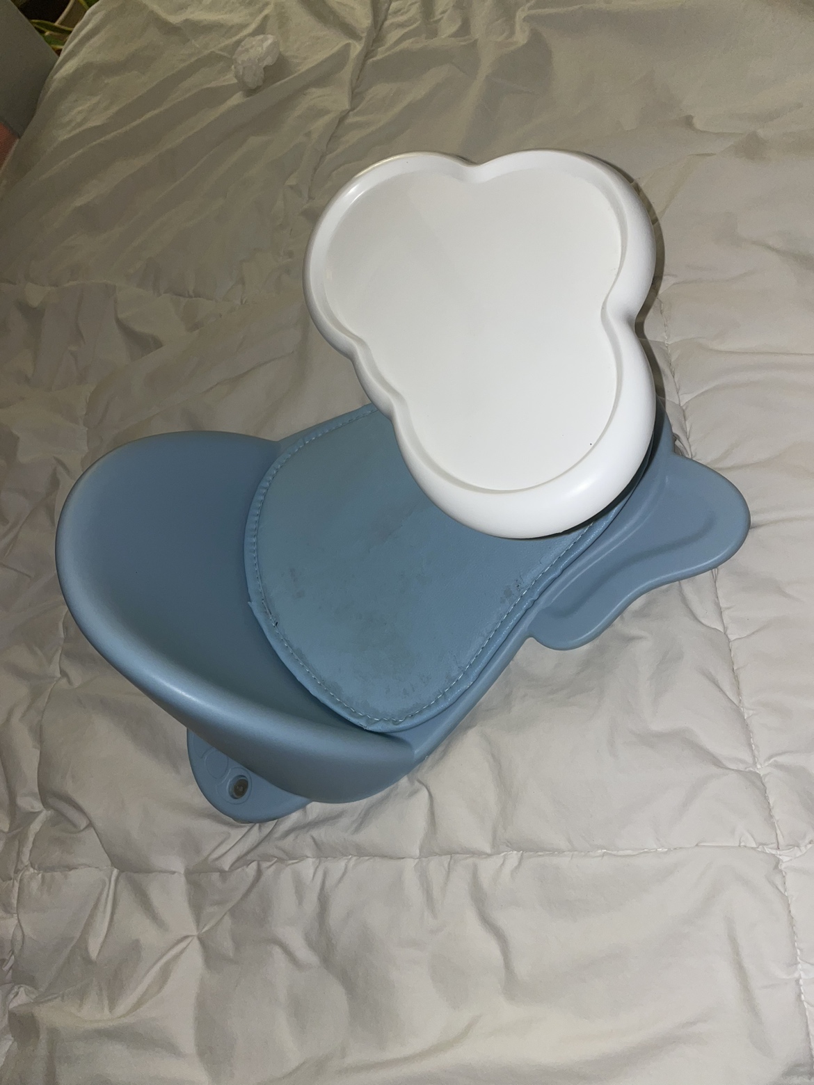 Bathtub seat for toddler image indicator(3)