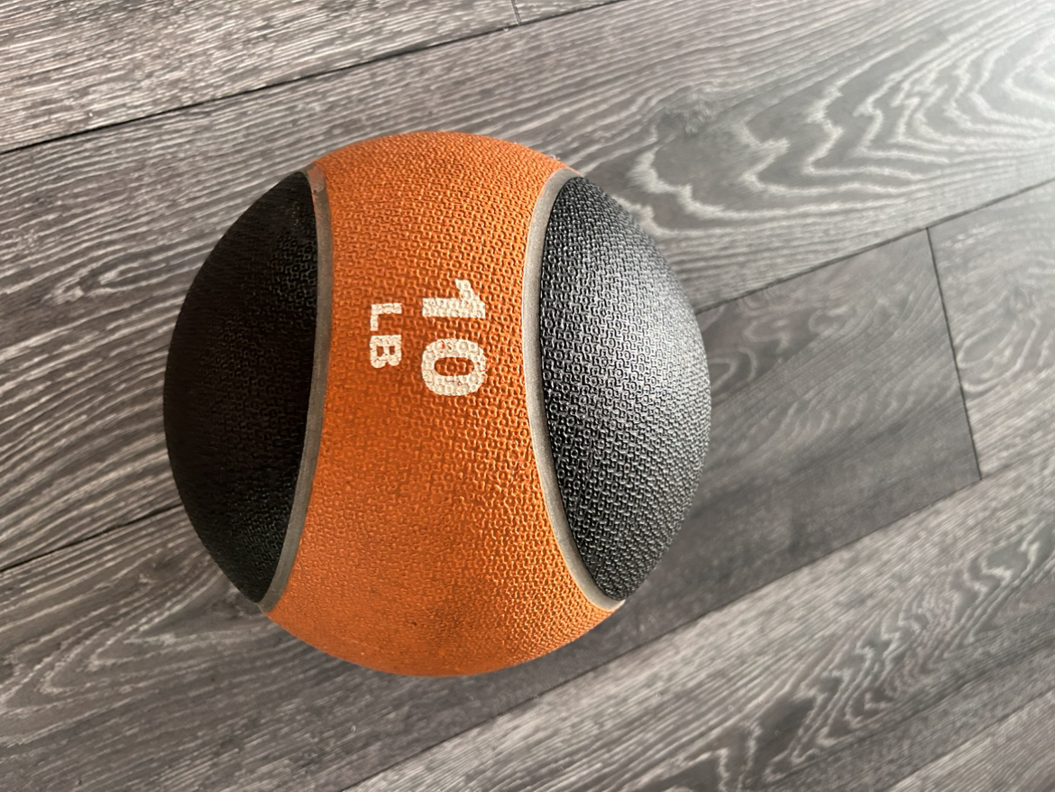 10lb medicine ball - photo 2