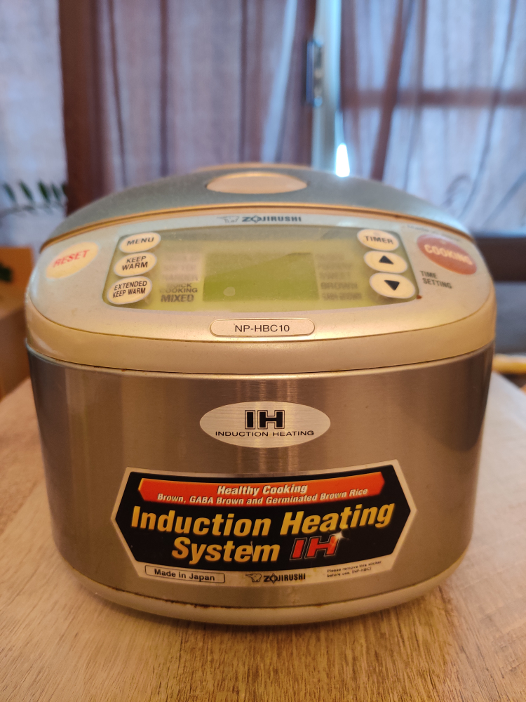 Zojirushi Rice Cooker