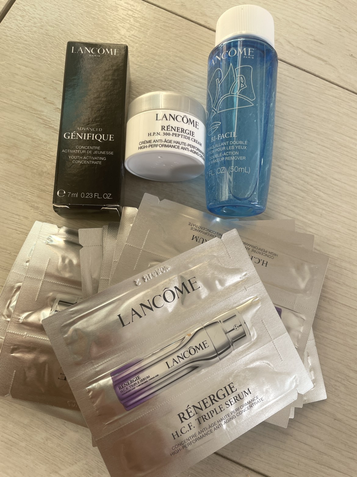 Lancôme skincare set thumbnail