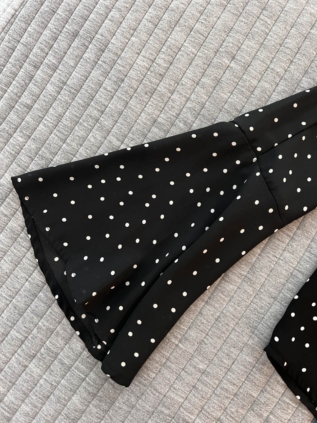Black white polka dot blouse - photo 2