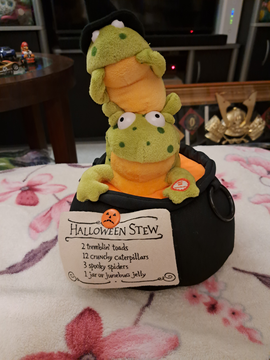 Halloween plush Light Sound and Motion thumbnail
