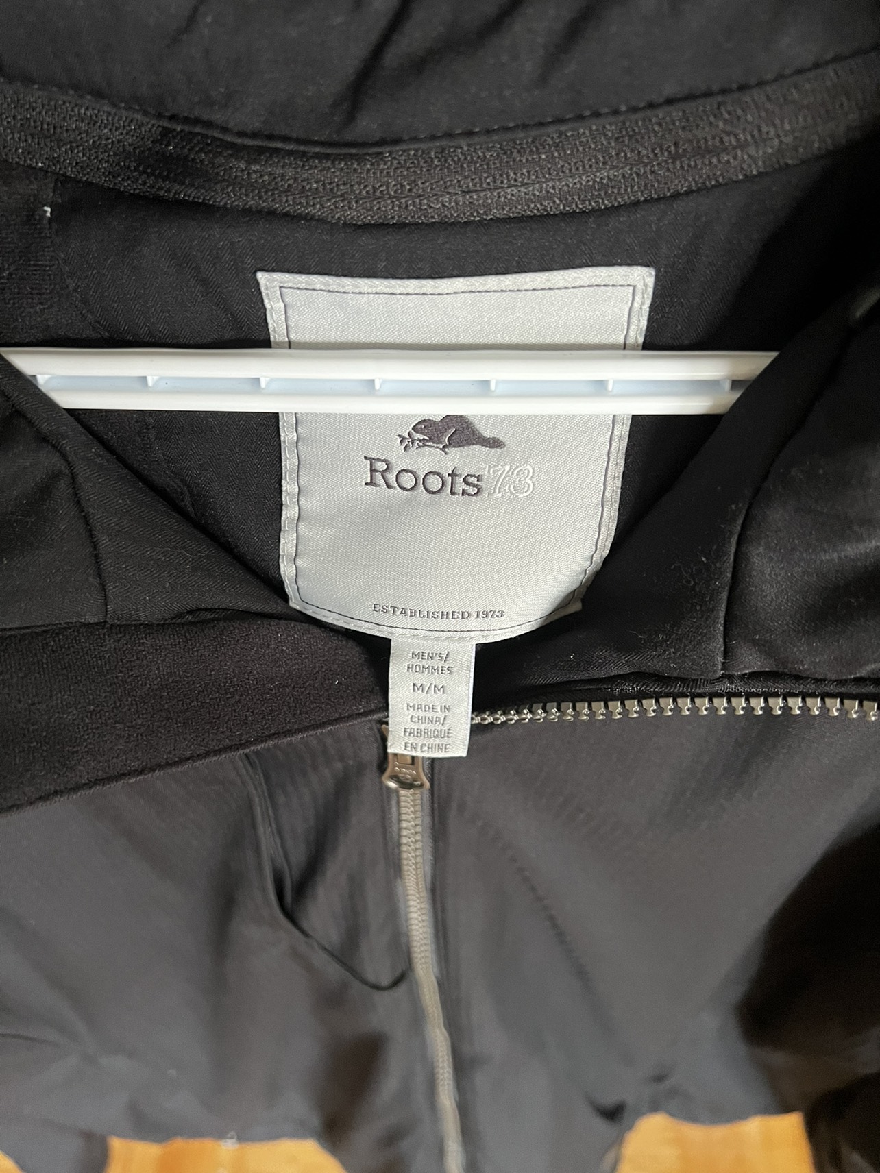 Roots Jacket (Men’s size M) - photo 2