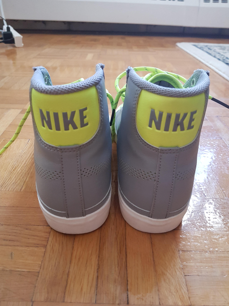 Nike shoes - New Size 8 - photo 2