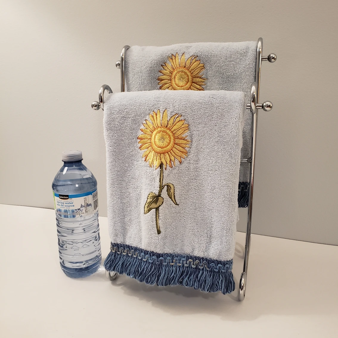 🛁 Wash Hand Towel Display Rack Holder image indicator(5)