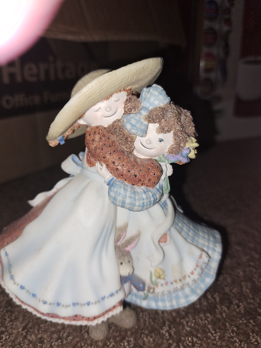 figurine thumbnail