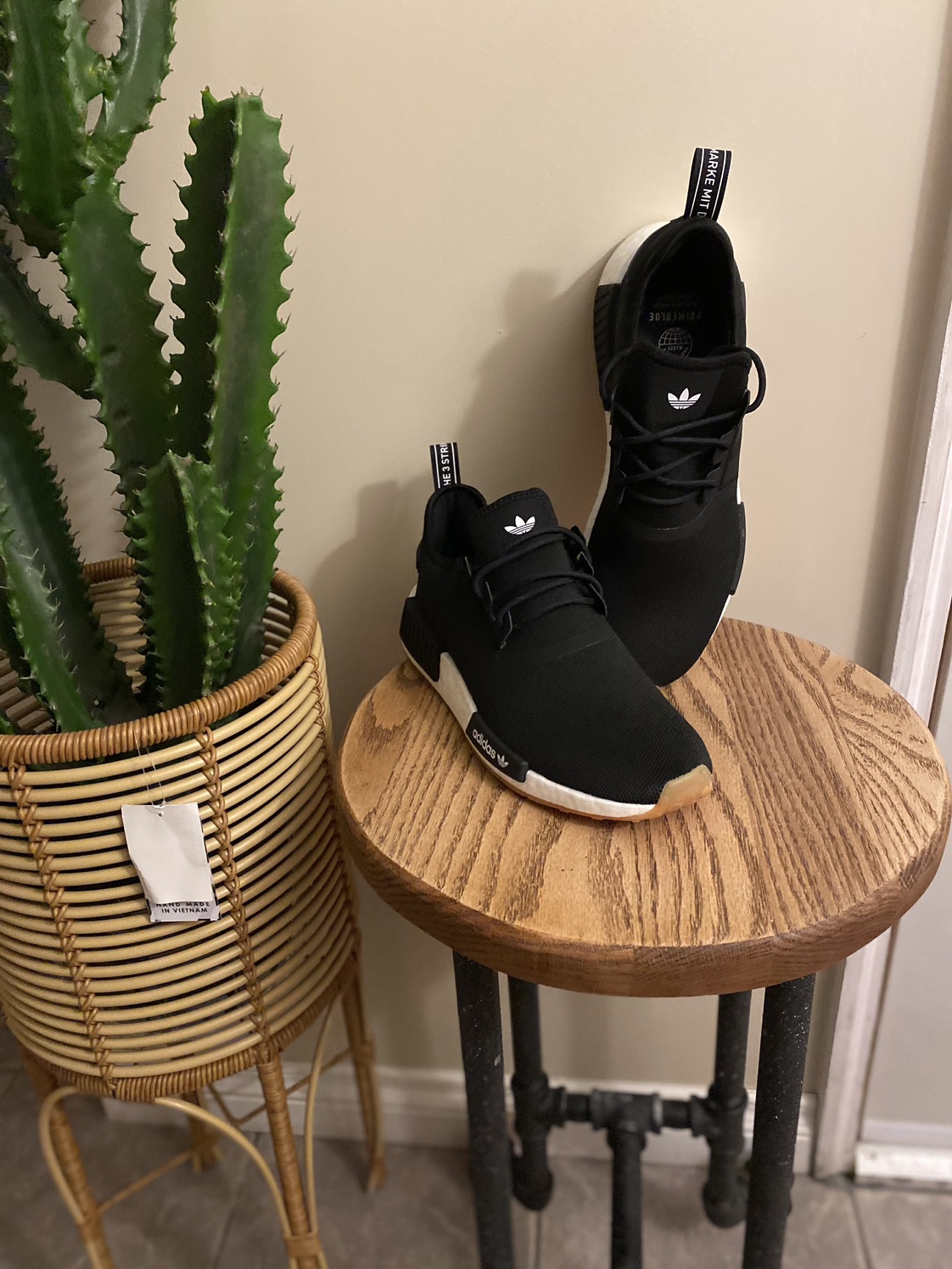 ADIDAS NMD SIZE 11 thumbnail