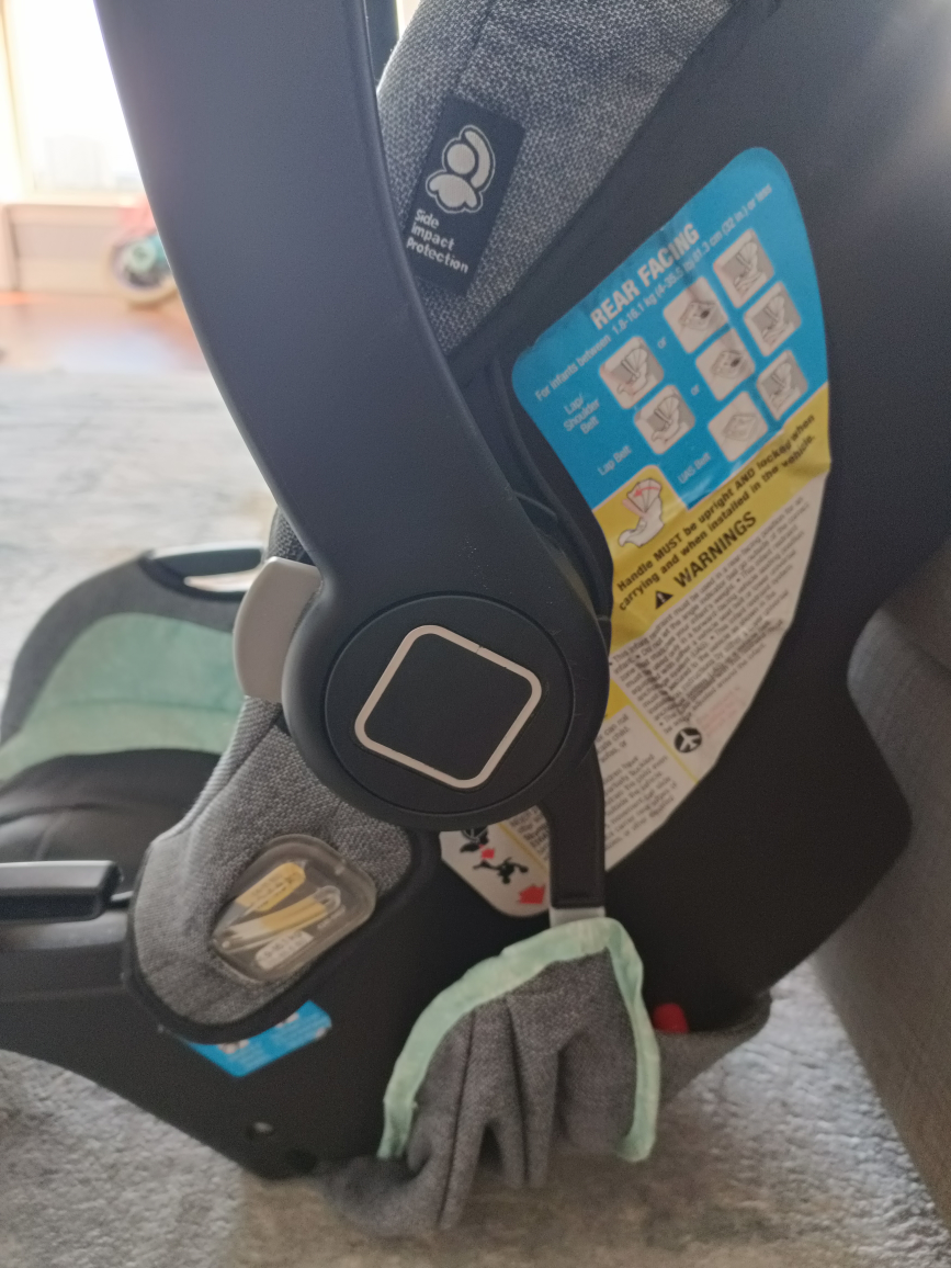 Fun and safe car seats for kids image indicator(2)