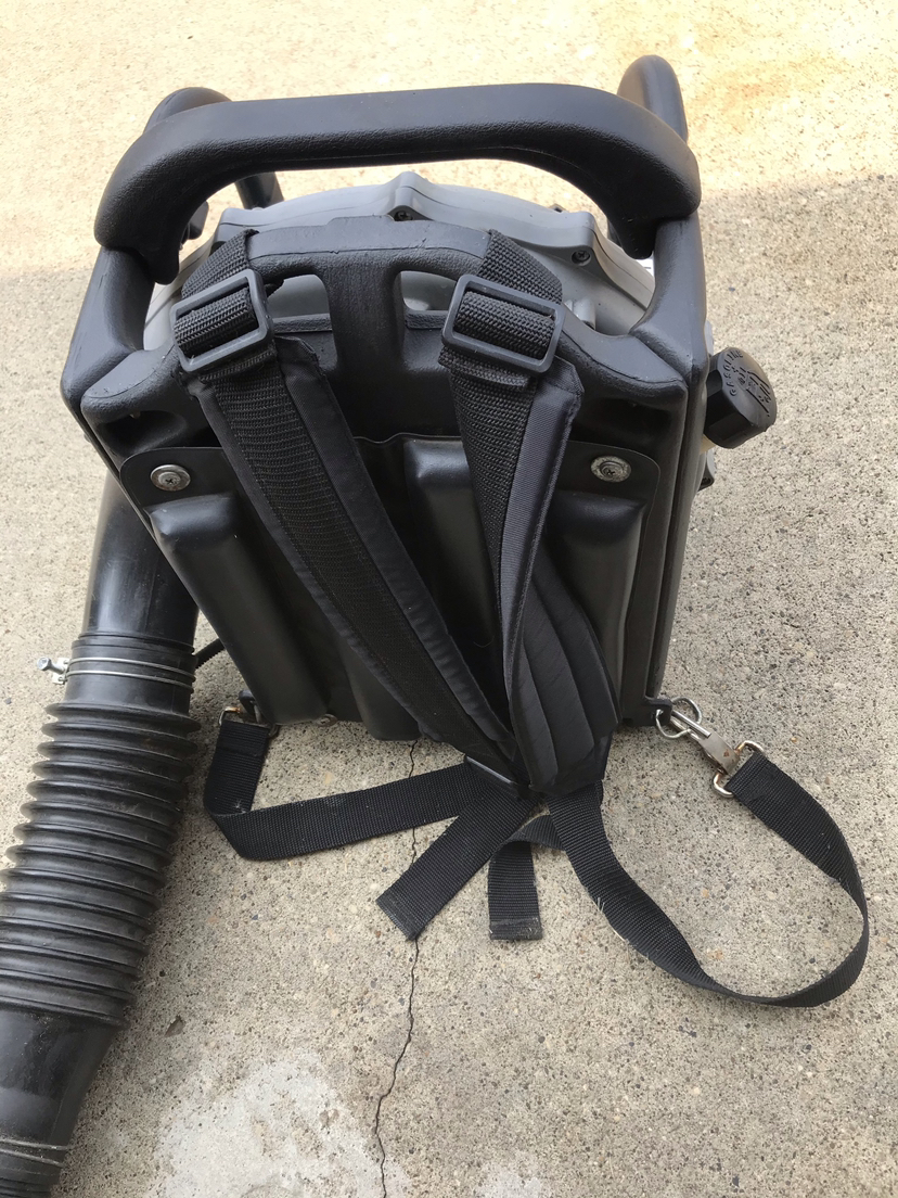 MAKITA BACKPACK BLOWER - photo 4