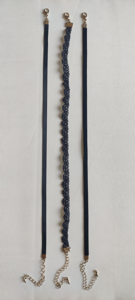 Black choker necklaces image indicator(2)