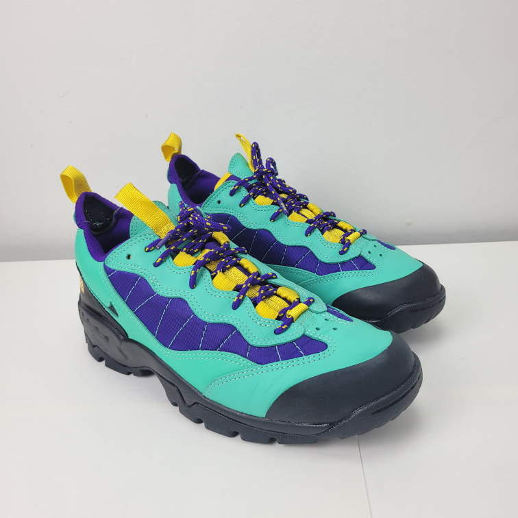 Nike ACG Air Mada