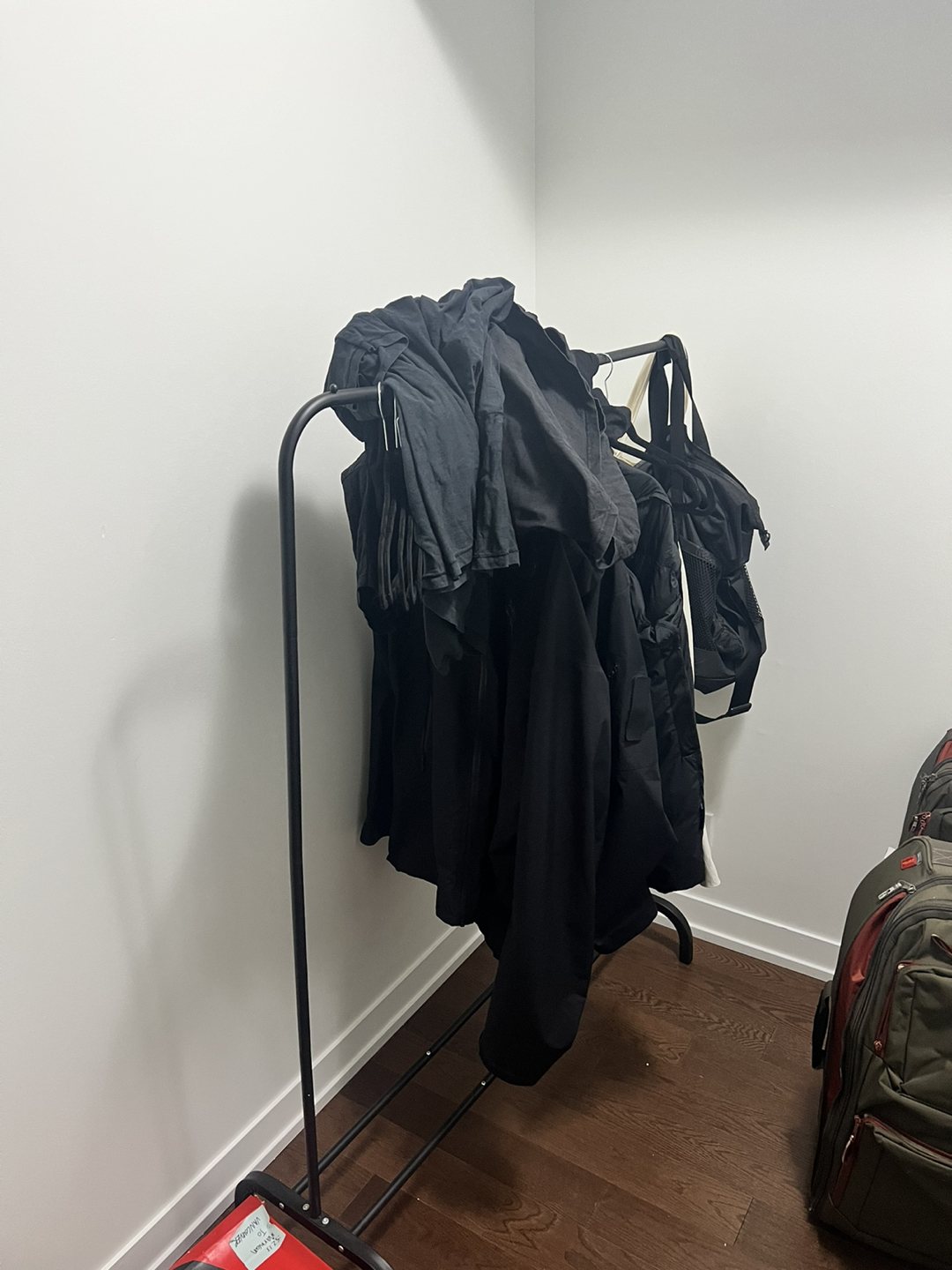 Clothing hanger thumbnail