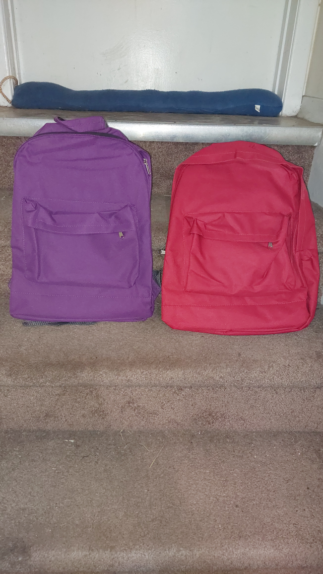 Free brand new school bags thumbnail