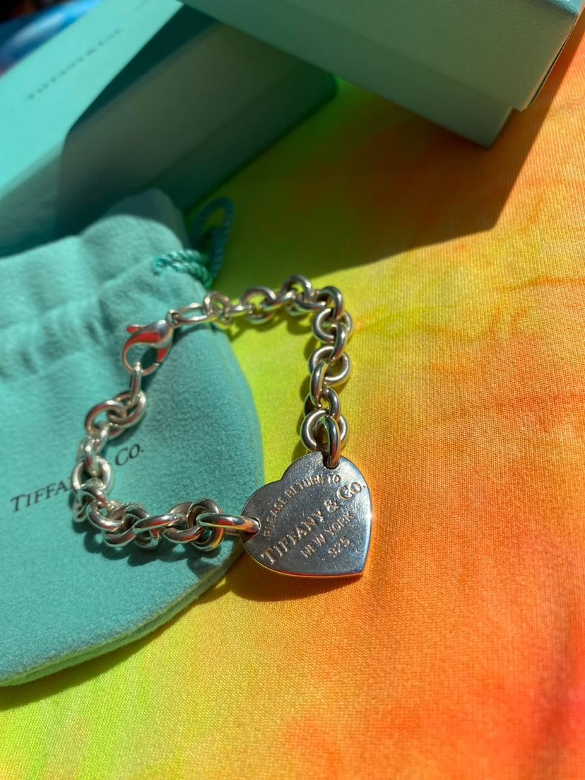 Tiffany & Co Heart Bracelt image indicator(5)