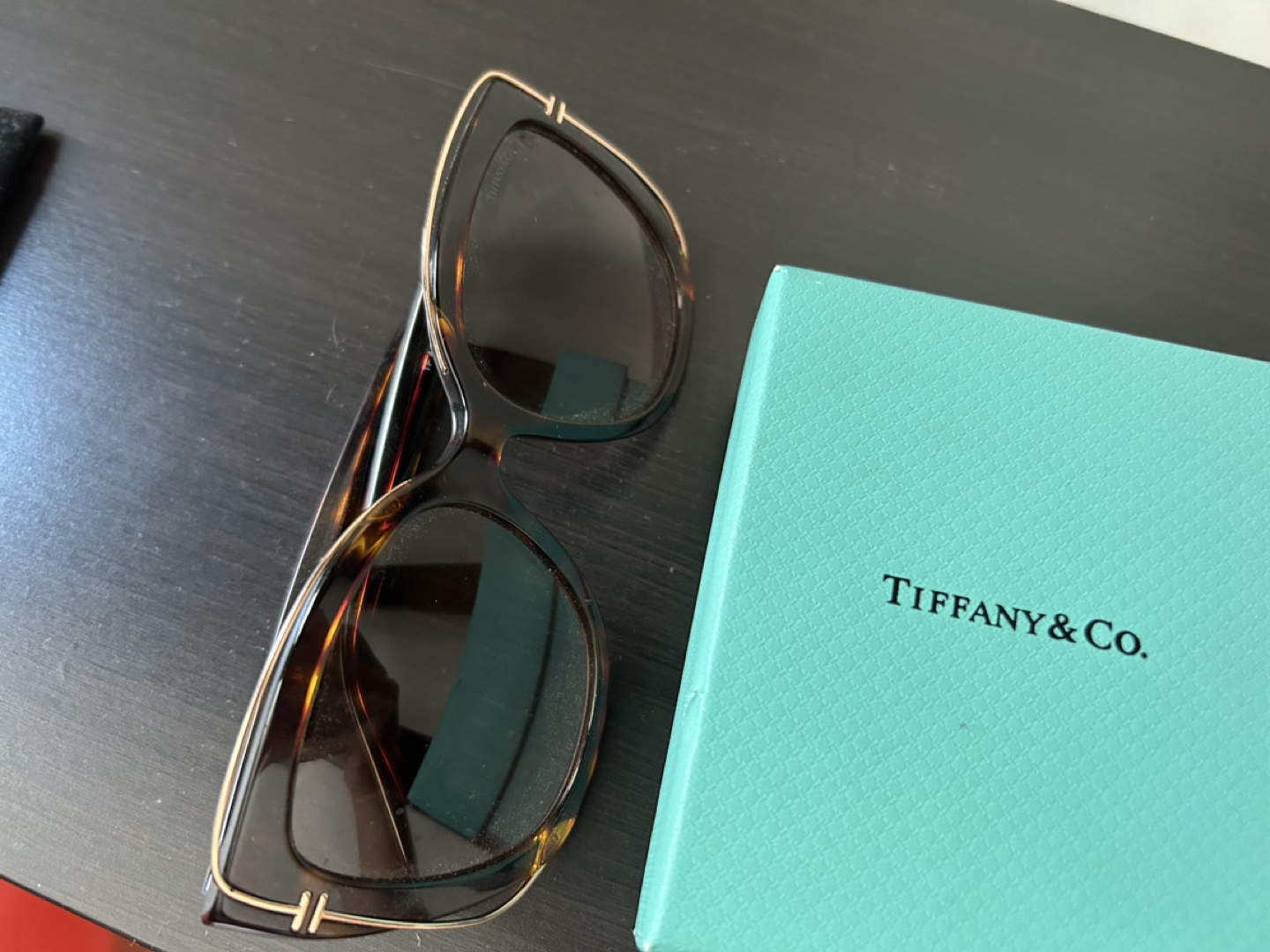 Sunglasses Tiffany and Co thumbnail