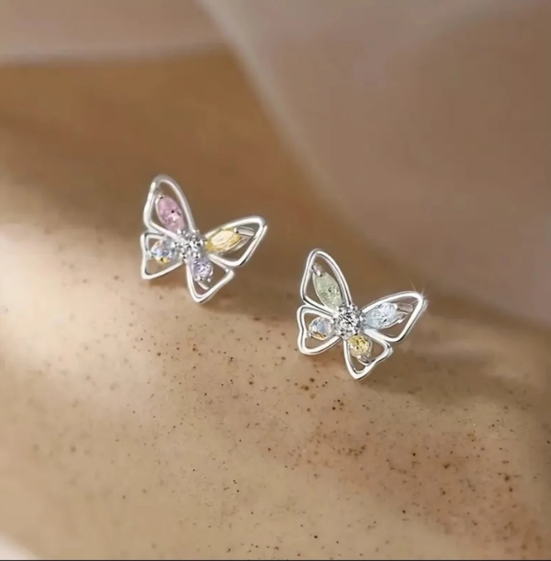 BNIB 925 silver butterfly earrings thumbnail